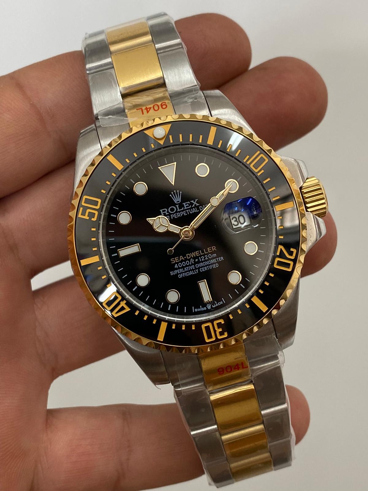 SEA DWELLER
